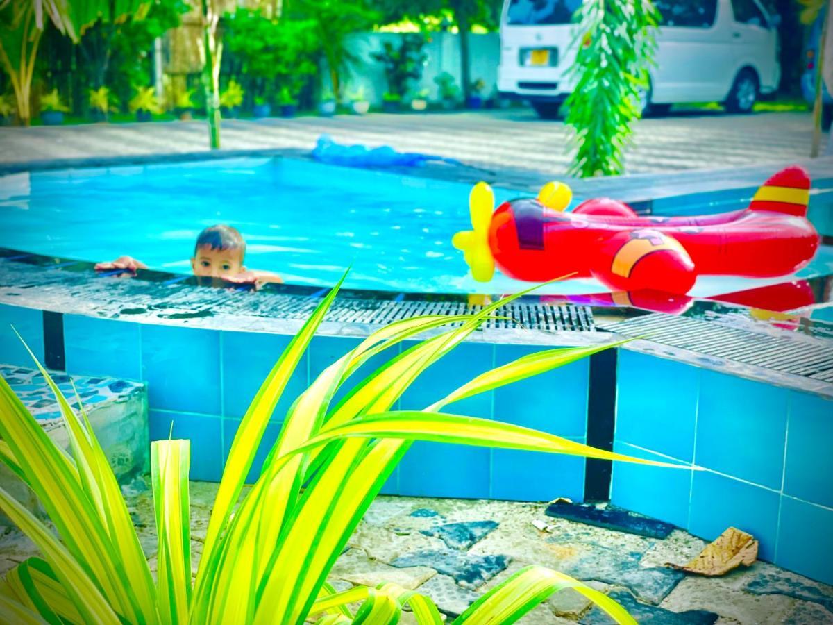 Trinco Star Cabana Trincomalee Exteriör bild