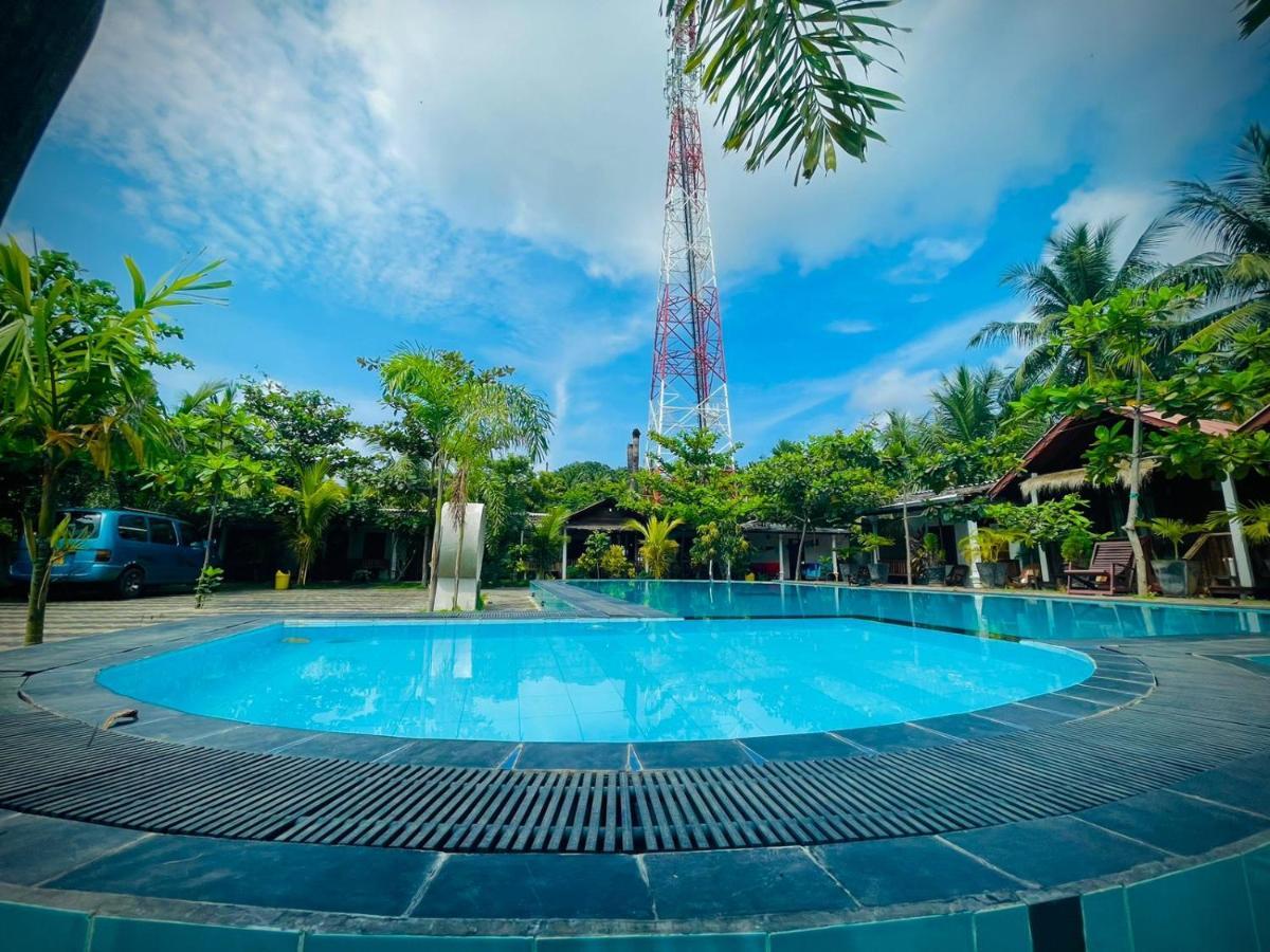 Trinco Star Cabana Trincomalee Exteriör bild