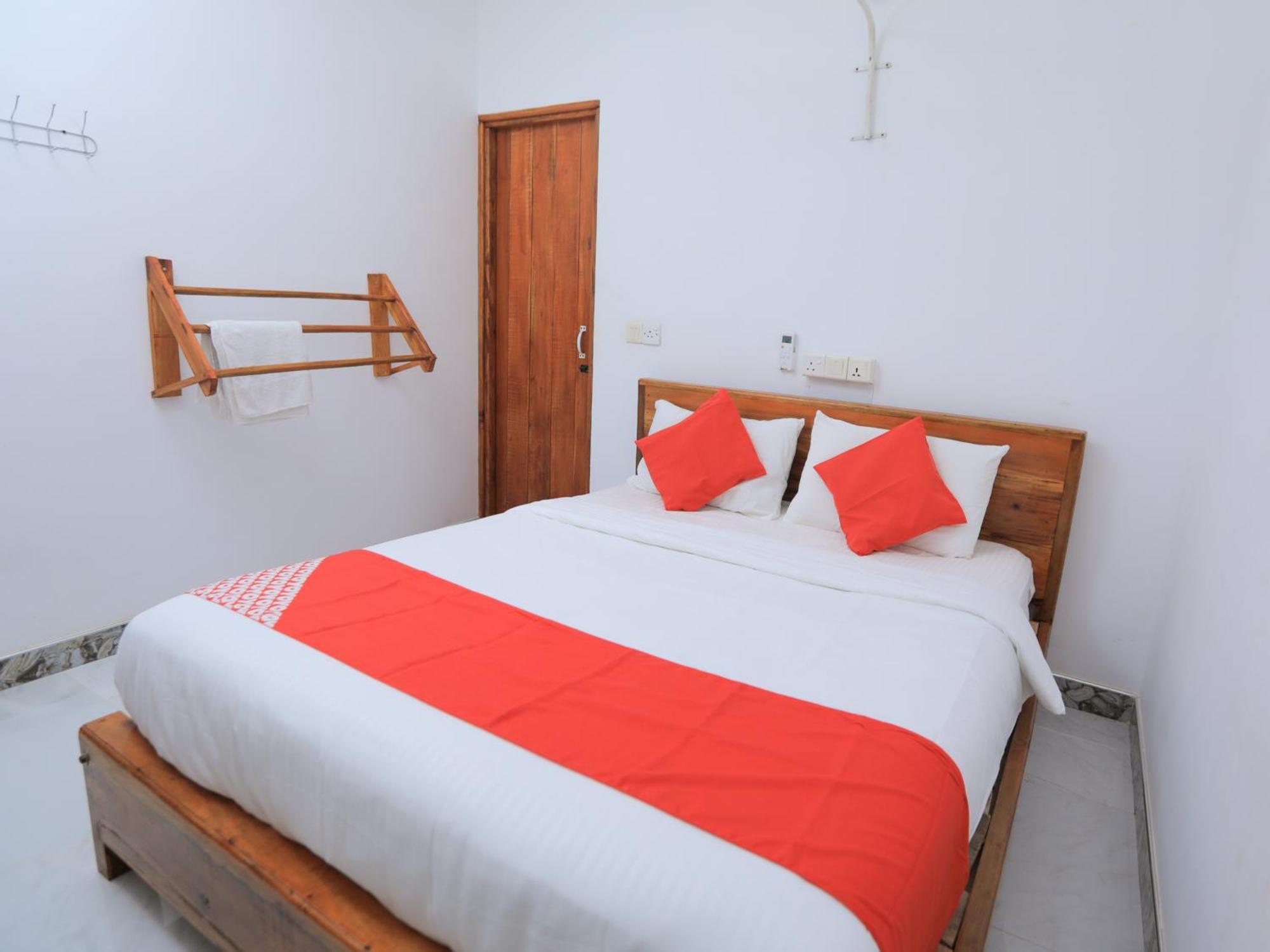 Trinco Star Cabana Trincomalee Rum bild