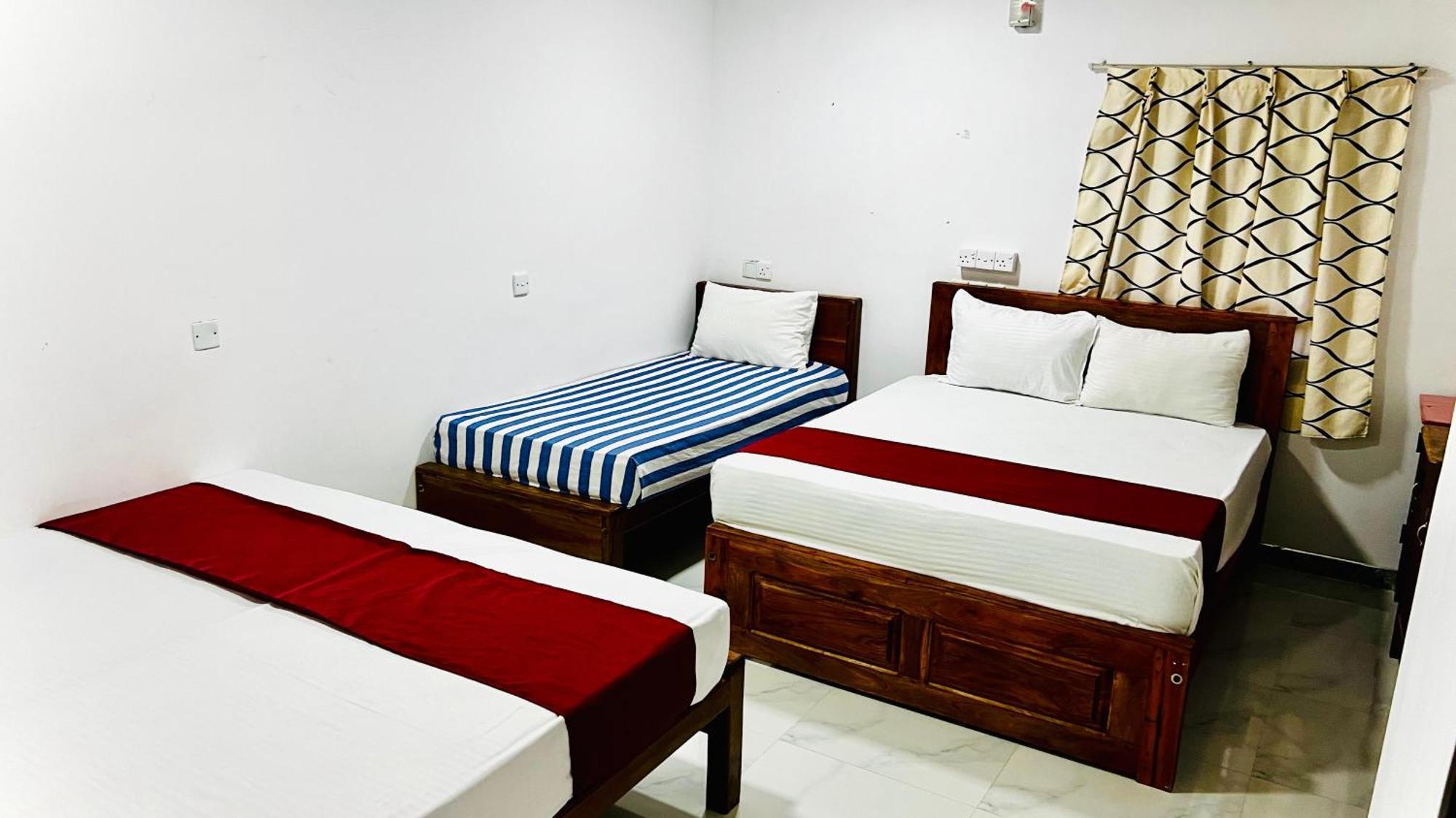 Trinco Star Cabana Trincomalee Exteriör bild