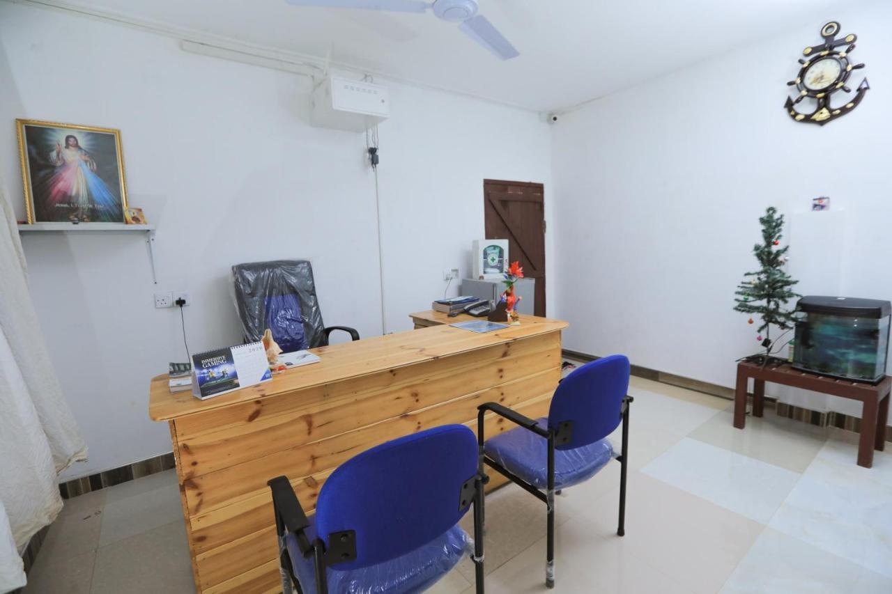 Trinco Star Cabana Trincomalee Exteriör bild